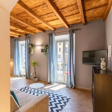 - Alzaia Naviglio Grande Apartament *