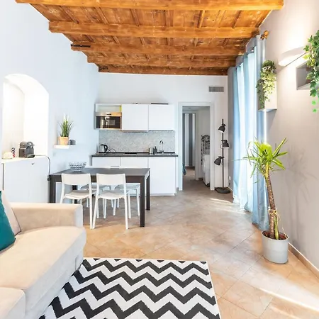 Apartament - Alzaia Naviglio Grande