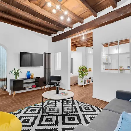 Apartament - Alzaia Naviglio Grande