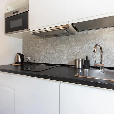Lejlighed - Alzaia Naviglio Grande Milano