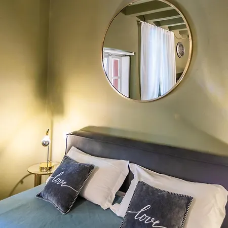 Lejlighed - Alzaia Naviglio Grande Milano