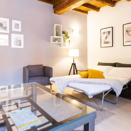 Lejlighed - Alzaia Naviglio Grande Milano