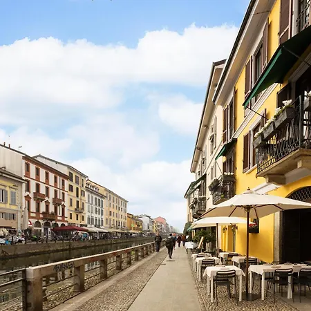 - Alzaia Naviglio Grande Appartement *